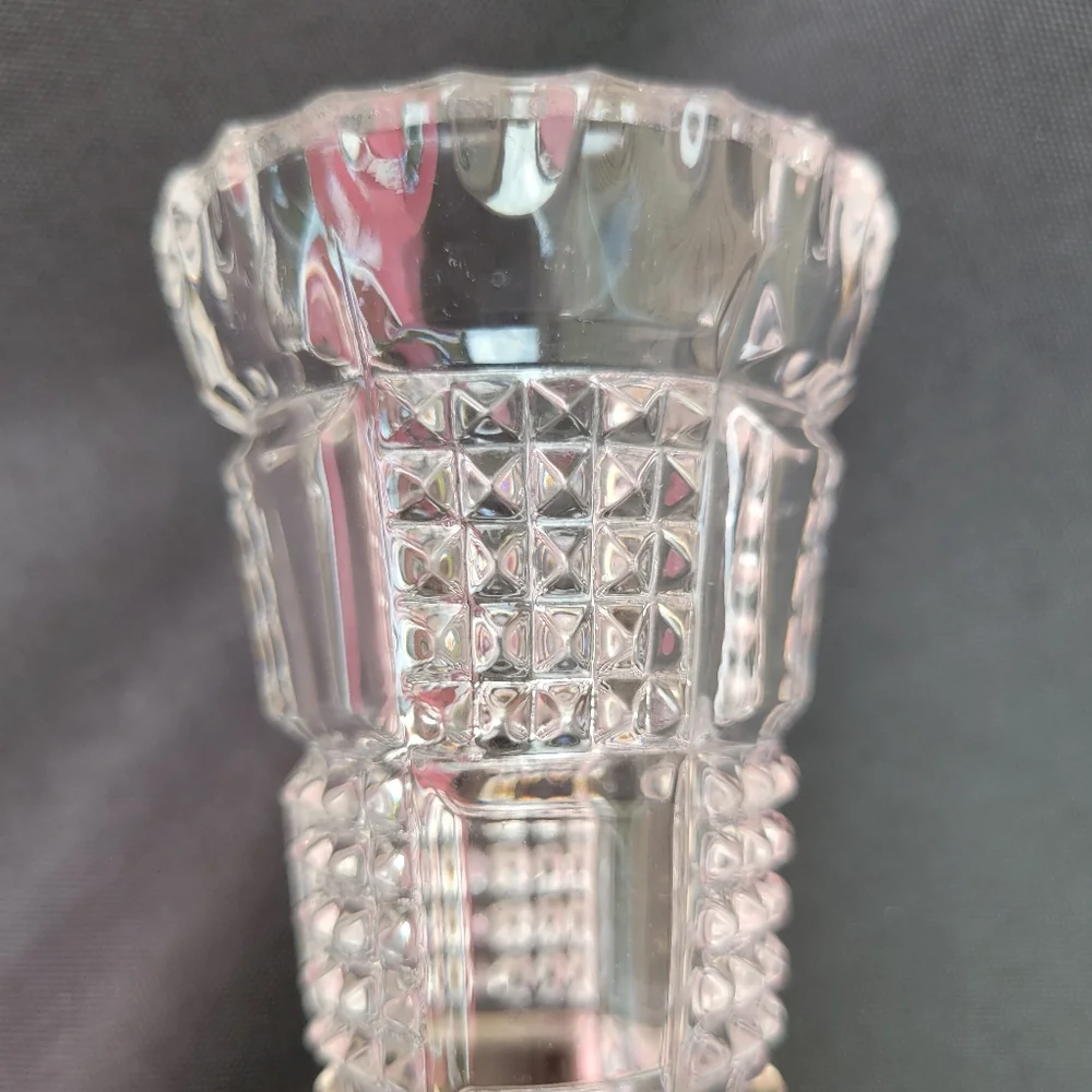 Pretty Vintage Cut Glass Bud Vase ~ Nice!